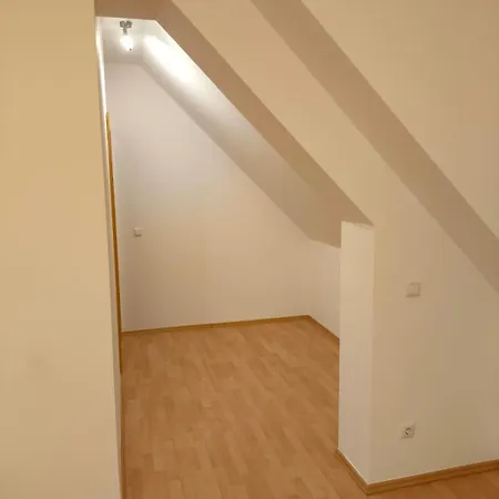 Danube-river Loft 27 Apartment Linz